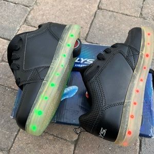 Heelys Premium Lights Black Youth size 2